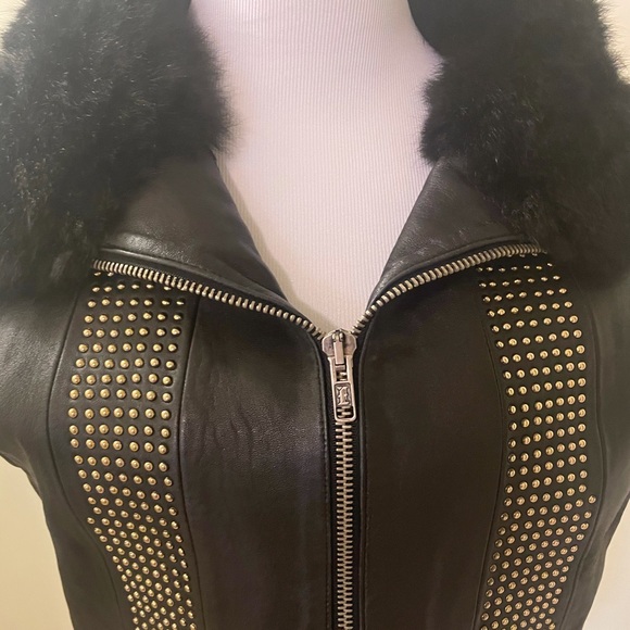 Ernte genuine leather vest with gold stud detail - Picture 4 of 16